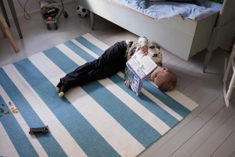 Arvad, et kaltsuvaip pole moes? Vastupidi – see on moodne klassika!